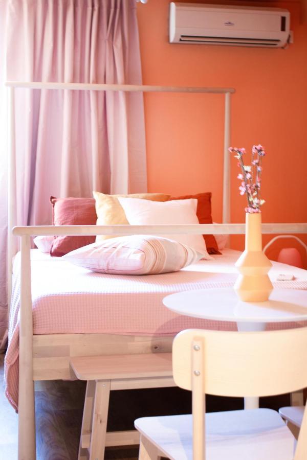 Ryb Colour Apartment 帕特雷 外观 照片